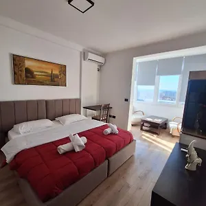 Deluxe Apartment Near Tirana City Center Double Or Twin Bed , Tirana Albania